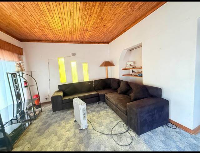 3 BEDROOM HOUSE FOR SALE IN VANDERBIJLPARK CE 2